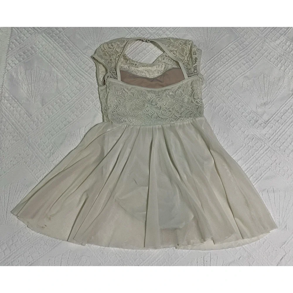 Weissman White Lace Mesh Cap Sleeve Dance Dress Nylon/Poly/Spandex RN 64830 MC